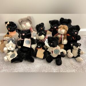 Lot of 10 Collectors-level Boyds Bear cats plus 5 bonus cats